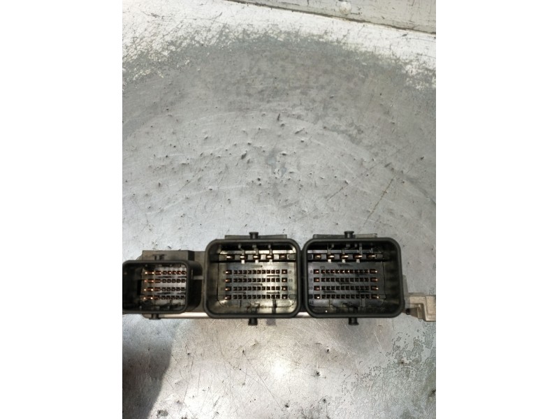 Recambio de centralita motor uce para peugeot 308 i (4a_, 4c_) 1.4 16v referencia OEM IAM 0261S04009 9665291180 1039S25679 MEV17