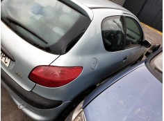 peugeot 206 berlina del año 2001 2