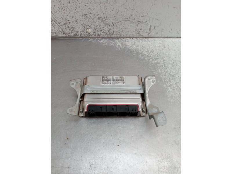 Recambio de centralita motor uce para toyota corolla (_e11_) 1.4 16v (zze111_) referencia OEM IAM 0261206229 8966102663 26SA8416