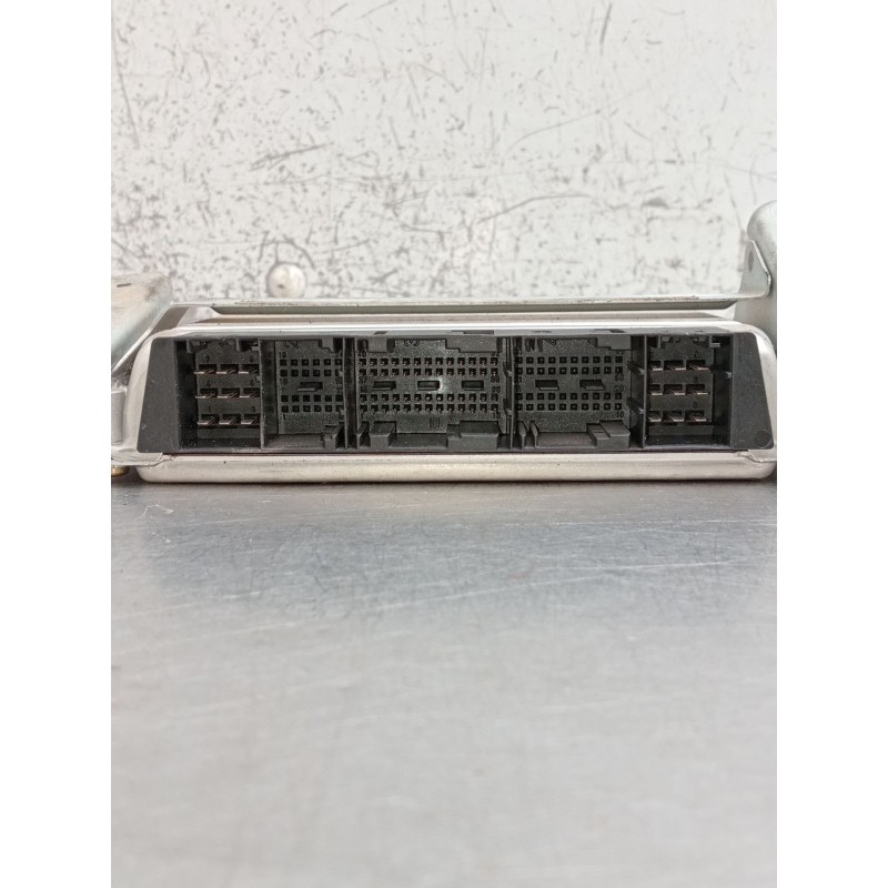 Recambio de centralita motor uce para toyota corolla (_e11_) 1.4 16v (zze111_) referencia OEM IAM 0261206229 8966102663 26SA8416