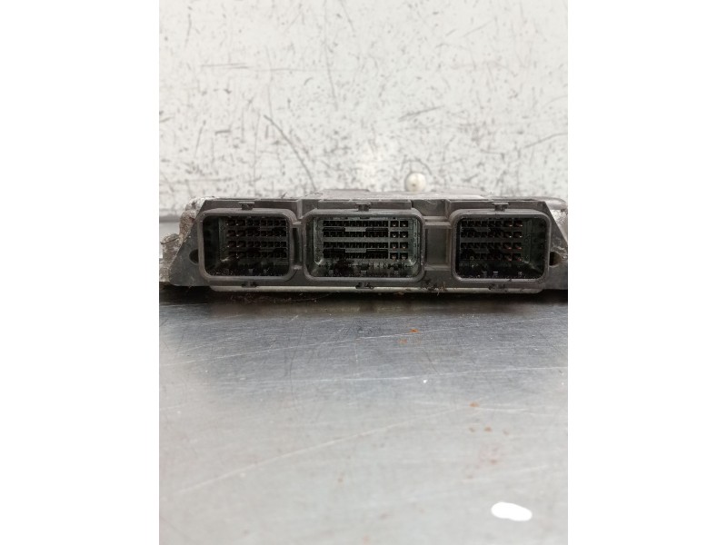 Recambio de centralita motor uce para ford focus ii turnier (da_, ffs, ds) 1.6 tdci referencia OEM IAM 0281011701 6M5112A650NA 9