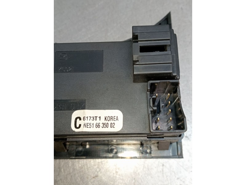 Recambio de mando elevalunas delantero izquierdo para mazda mx-5 (nc) 1.8 roadster coupe active+ (93kw) referencia OEM IAM 6173T