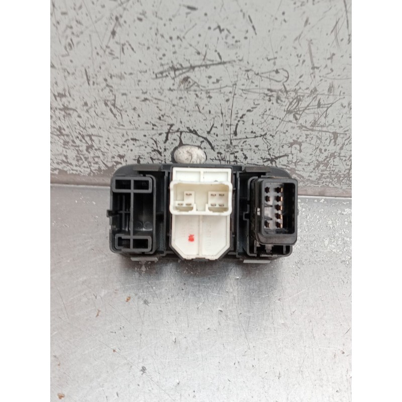 Recambio de mando multifuncion para toyota corolla (_e11_) 1.4 16v (zze111_) referencia OEM IAM 234A01 REGULADOR ESPEJOS 2000