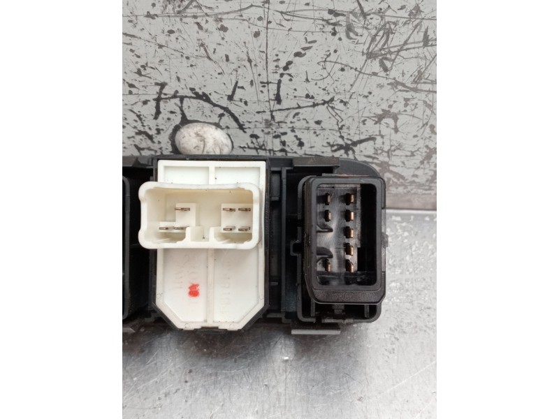 Recambio de mando multifuncion para toyota corolla (_e11_) 1.4 16v (zze111_) referencia OEM IAM 234A01 REGULADOR ESPEJOS 2000