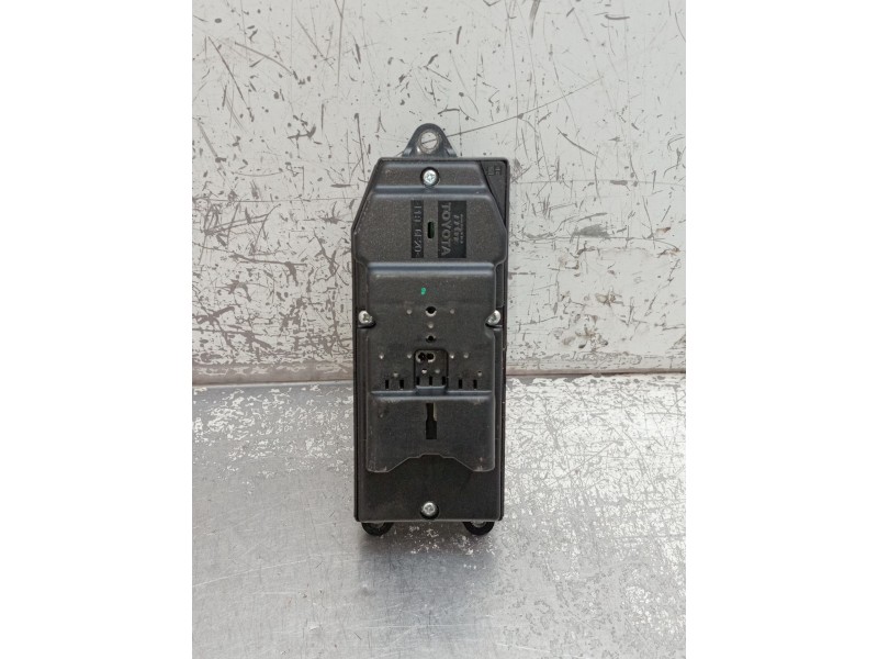 Recambio de mando elevalunas delantero izquierdo para toyota corolla (_e11_) 1.4 16v (zze111_) referencia OEM IAM   2000 5P