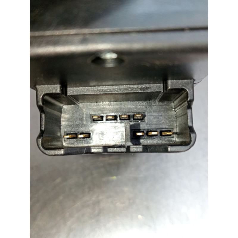 Recambio de mando elevalunas delantero izquierdo para toyota corolla (_e11_) 1.4 16v (zze111_) referencia OEM IAM   2000 5P