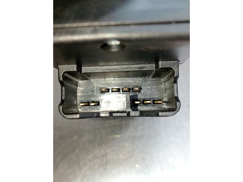 Recambio de mando elevalunas delantero izquierdo para toyota corolla (_e11_) 1.4 16v (zze111_) referencia OEM IAM   2000 5P