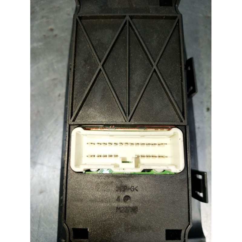 Recambio de mando elevalunas delantero izquierdo para honda accord vii (cl, cn) 2.0 (cl7) referencia OEM IAM C8HHH4CMF52 5P 2004