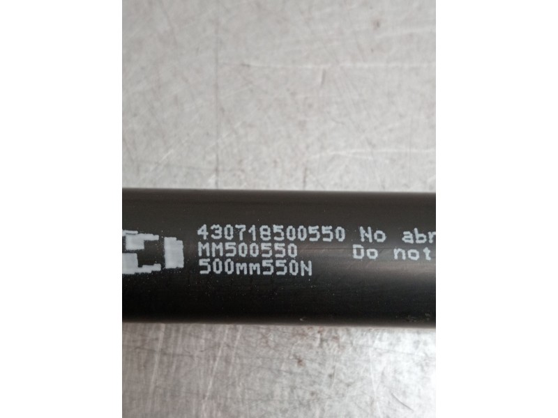 Recambio de amortiguadores maletero / porton para toyota corolla (_e11_) 1.4 16v (zze111_) referencia OEM IAM 430718500550 MM500