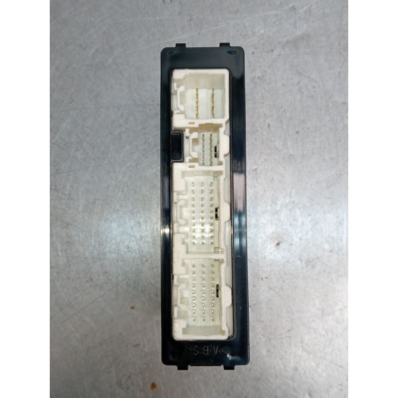 Recambio de modulo electronico para mazda mx-5 (nc) 1.8 roadster coupe active+ (93kw) referencia OEM IAM NE85675DZD X1T42085H8 2