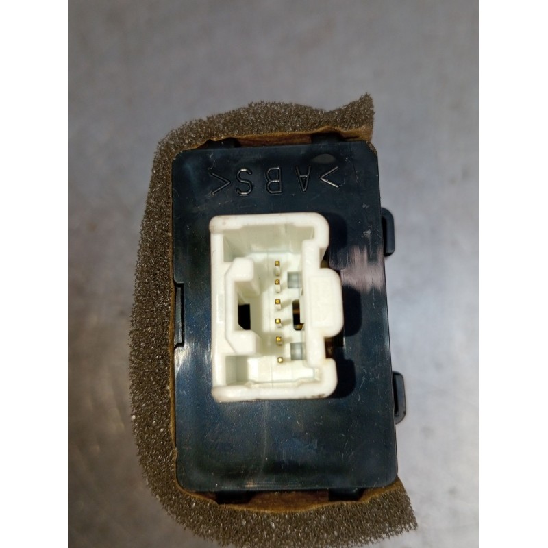 Recambio de modulo electronico para mazda mx-5 (nc) 1.8 roadster coupe active+ (93kw) referencia OEM IAM NE99675R0B X1T52375 200