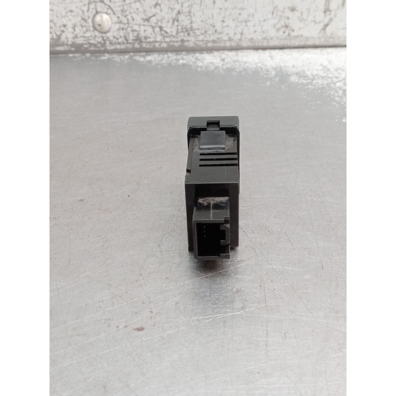 Recambio de modulo electronico para mazda mx-5 (nc) 1.8 roadster coupe active+ (93kw) referencia OEM IAM N121666F0 04059820 REGU