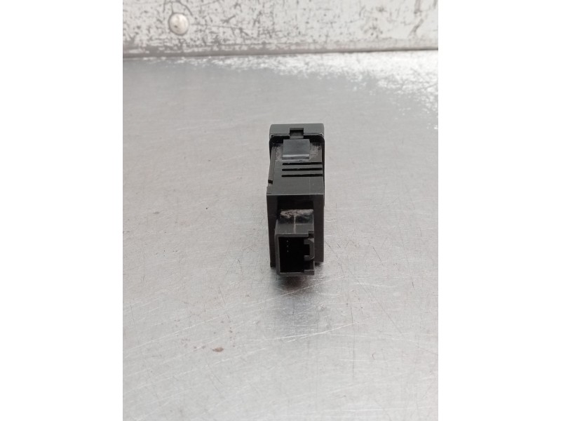 Recambio de modulo electronico para mazda mx-5 (nc) 1.8 roadster coupe active+ (93kw) referencia OEM IAM N121666F0 04059820 REGU