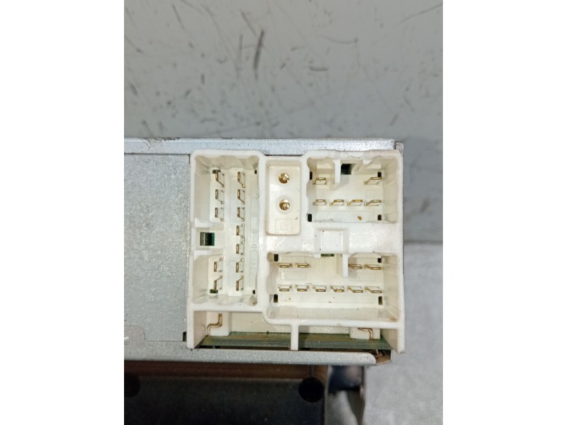 Recambio de sistema navegacion gps para toyota corolla (_e11_) 1.4 16v (zze111_) referencia OEM IAM 22DC76274 861200 2000