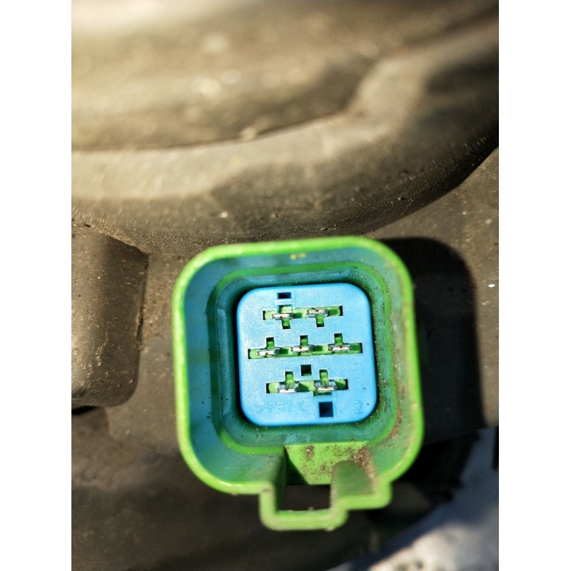 Recambio de faro izquierdo para ford fiesta v (jh_, jd_) 1.6 tdci referencia OEM IAM 0301224301 6S6113W030AD 2005