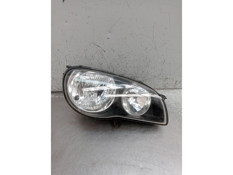 Recambio de faro derecho para toyota corolla (_e11_) 1.4 16v (zze111_) referencia OEM IAM   2000