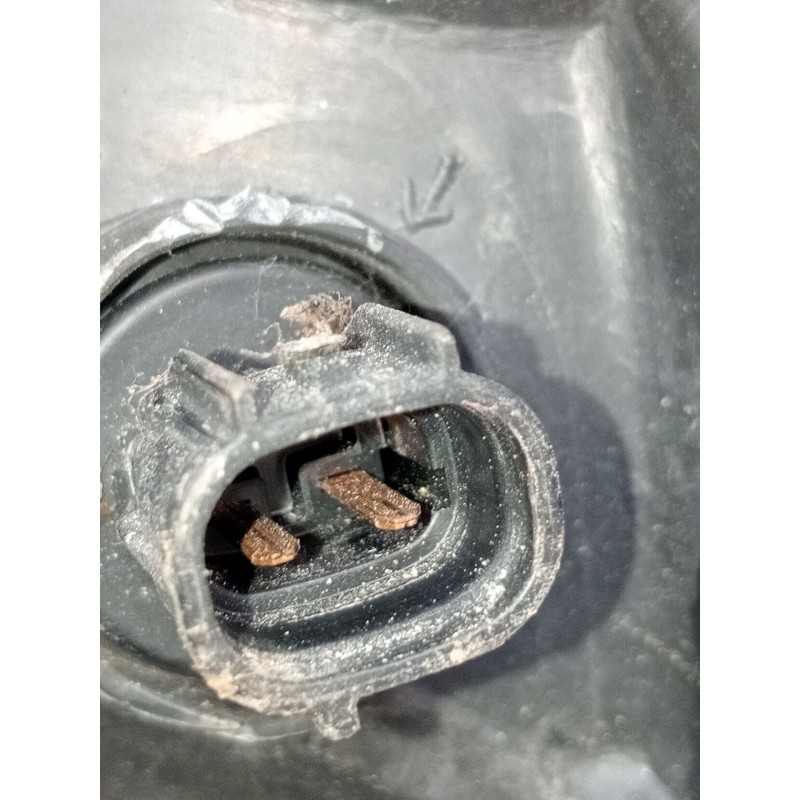 Recambio de faro derecho para toyota corolla (_e11_) 1.4 16v (zze111_) referencia OEM IAM   2000