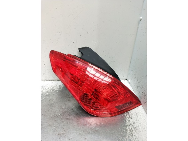 Recambio de piloto trasero izquierdo para peugeot 308 i (4a_, 4c_) 1.4 16v referencia OEM IAM   