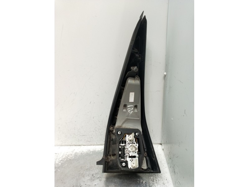 Recambio de piloto trasero izquierdo para saab 9-3 station wagon (e50) 1.9 tid referencia OEM IAM  2005 