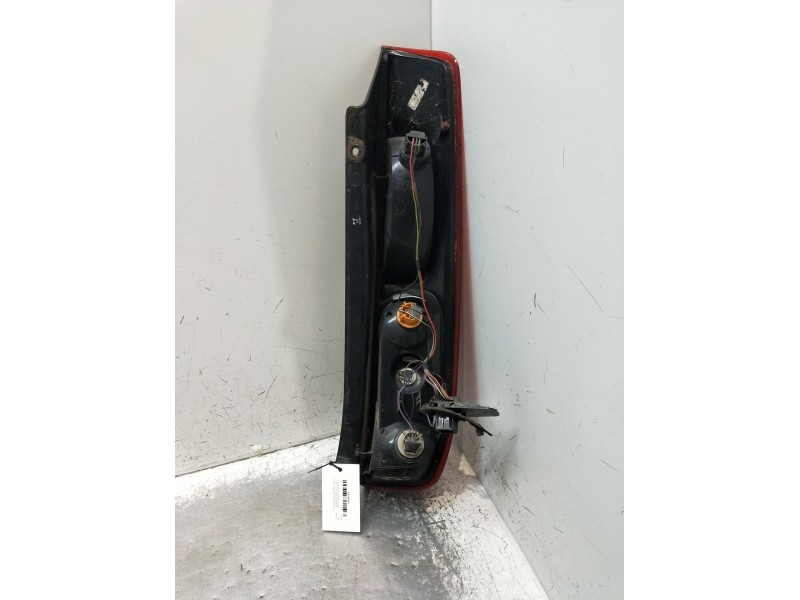 Recambio de piloto trasero izquierdo para ford fiesta v (jh_, jd_) 1.6 tdci referencia OEM IAM   2005