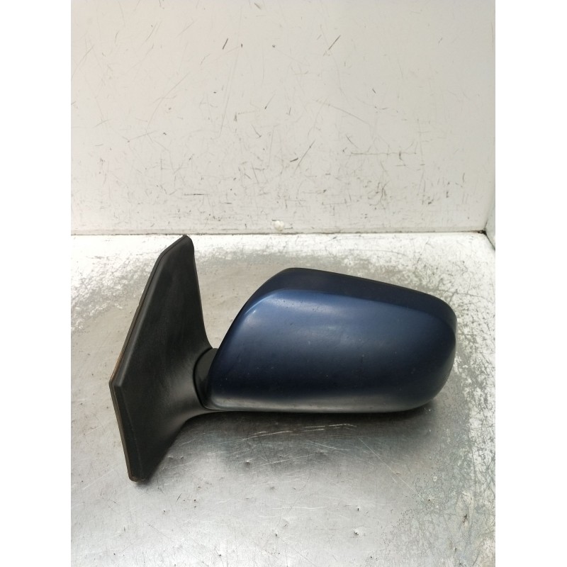 Recambio de retrovisor izquierdo para toyota avensis sedán (_t25_) 2.0 d-4d (cdt250_) referencia OEM IAM  ELÉCTRICO 2003