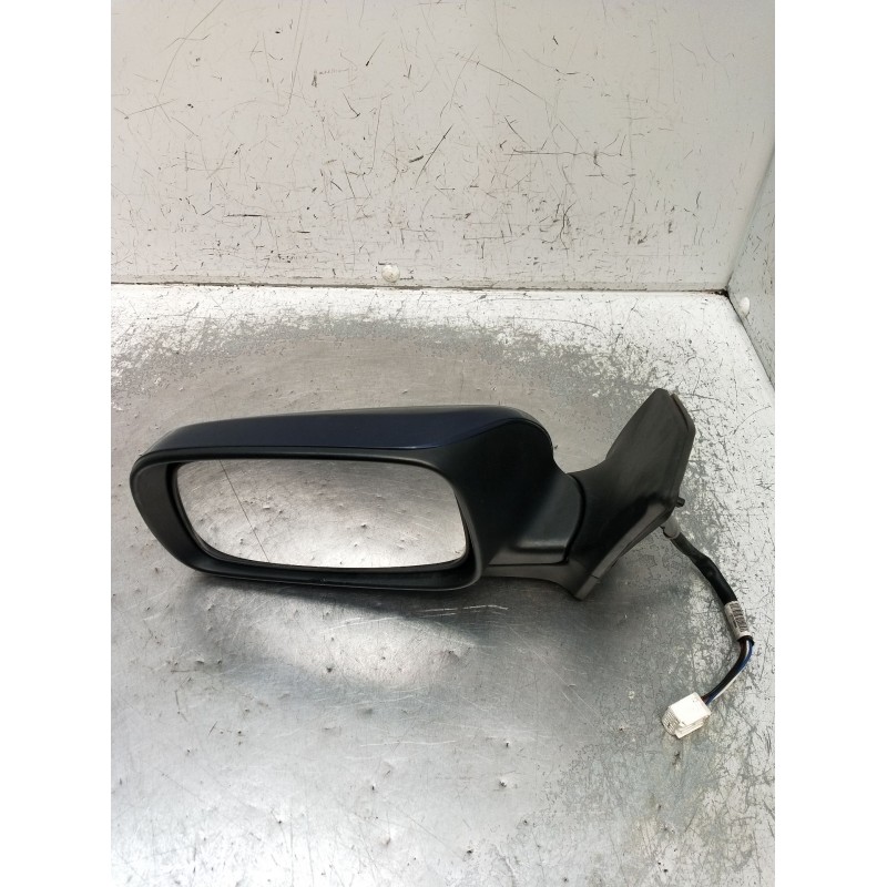 Recambio de retrovisor izquierdo para toyota avensis sedán (_t25_) 2.0 d-4d (cdt250_) referencia OEM IAM  ELÉCTRICO 2003