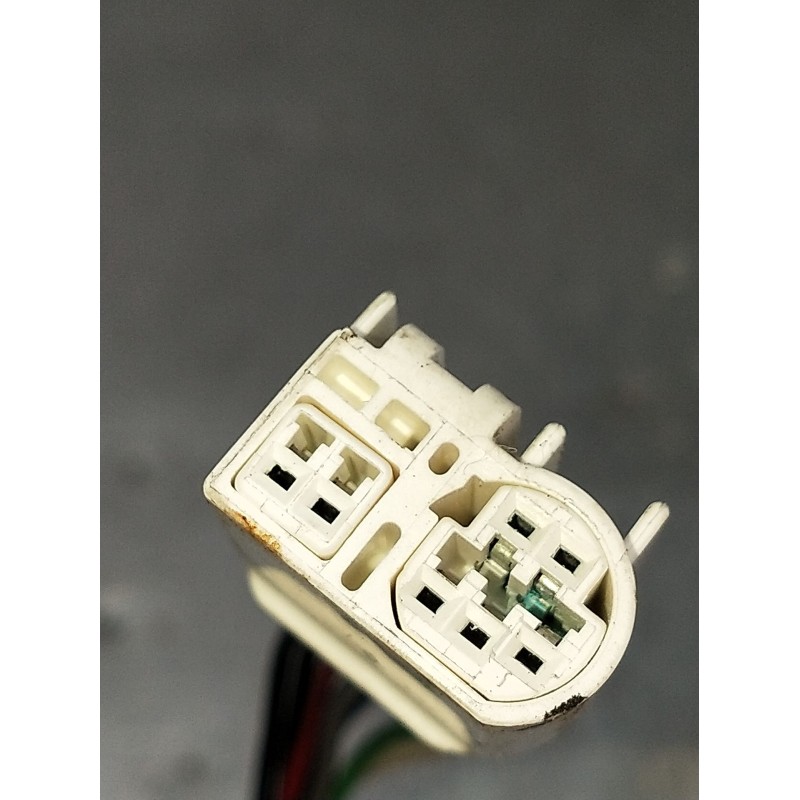 Recambio de retrovisor izquierdo para toyota avensis sedán (_t25_) 2.0 d-4d (cdt250_) referencia OEM IAM  ELÉCTRICO 2003