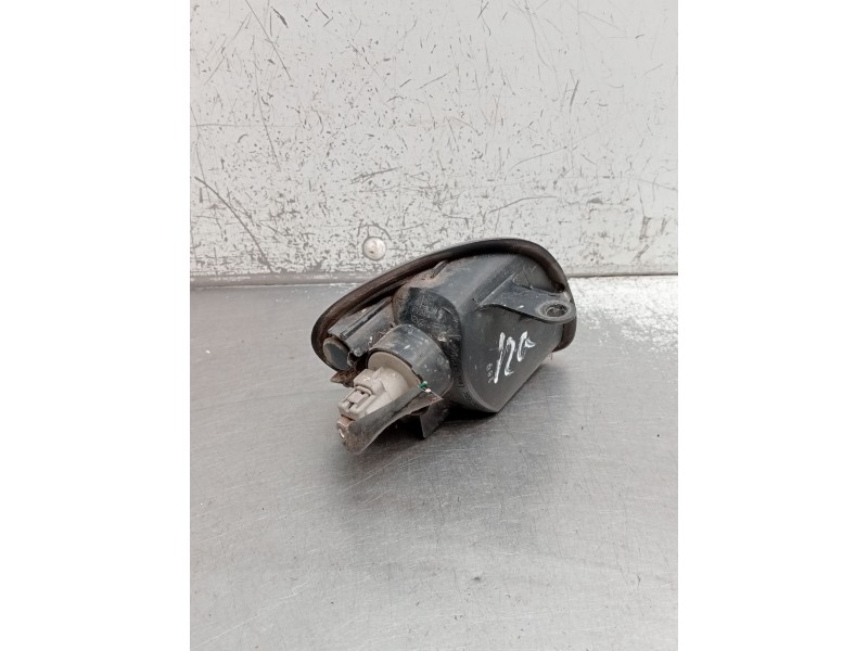 Recambio de faro antiniebla izquierdo para toyota corolla (_e11_) 1.4 16v (zze111_) referencia OEM IAM   2000