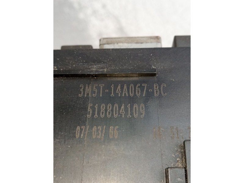 Recambio de caja reles / fusibles para ford focus ii turnier (da_, ffs, ds) 1.6 tdci referencia OEM IAM 3M5T14A067BC 518804109 2
