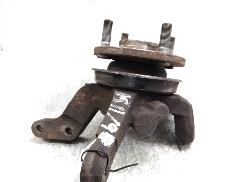 Recambio de mangueta delantera derecha para nissan micra (k11) 1.0 16v cat referencia OEM IAM   