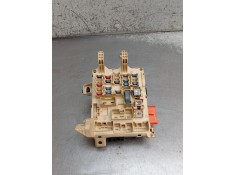 Recambio de caja reles / fusibles para toyota corolla (_e11_) 1.4 16v (zze111_) referencia OEM IAM 8264112150 2410000100 2000