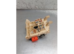 Recambio de caja reles / fusibles para toyota corolla (_e11_) 1.4 16v (zze111_) referencia OEM IAM 8264112150 2410000100 2000 2