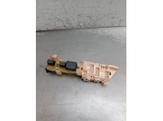 Recambio de caja reles / fusibles para toyota corolla (_e11_) 1.4 16v (zze111_) referencia OEM IAM 1H290048  2000