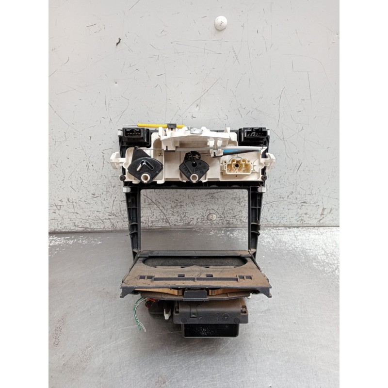 Recambio de mando calefaccion / aire acondicionado para toyota corolla (_e11_) 1.4 16v (zze111_) referencia OEM IAM 0532160212 1