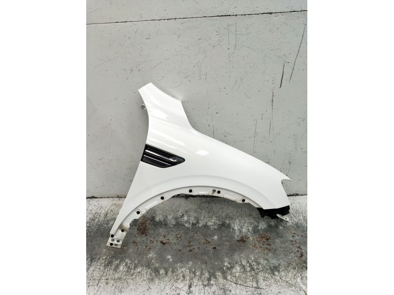 Recambio de aleta delantera derecha para renault arkana i (lcm_, ldn_) 1.6 e-tech 145 (ldmu) referencia OEM IAM   2020