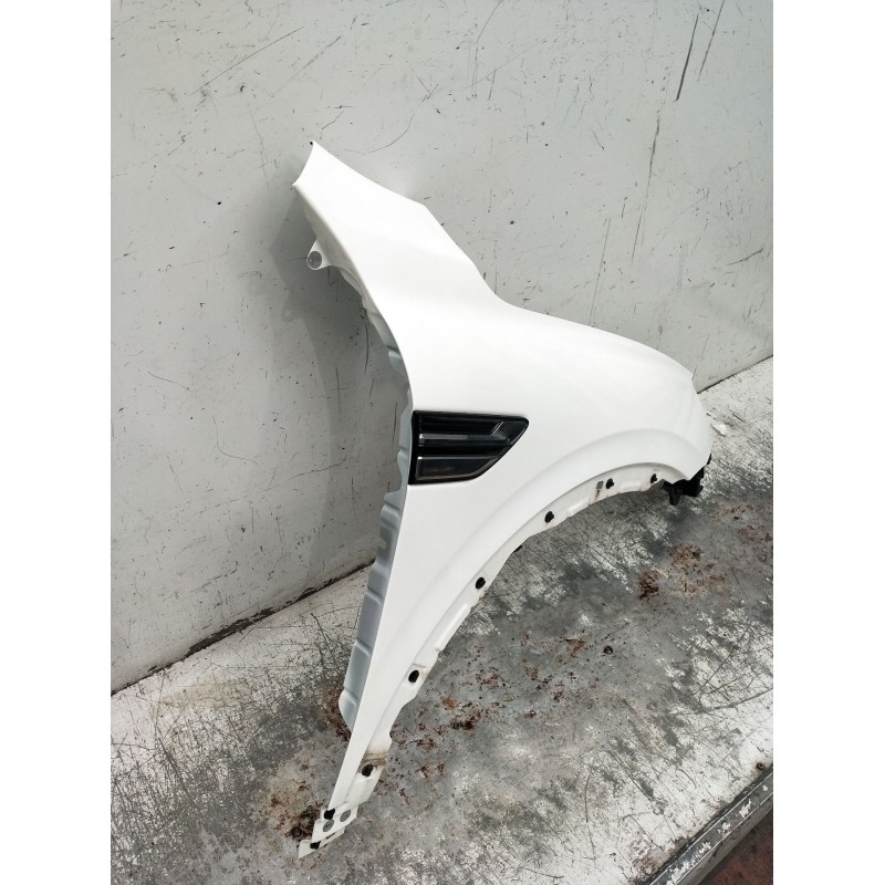 Recambio de aleta delantera derecha para renault arkana i (lcm_, ldn_) 1.6 e-tech 145 (ldmu) referencia OEM IAM   2020