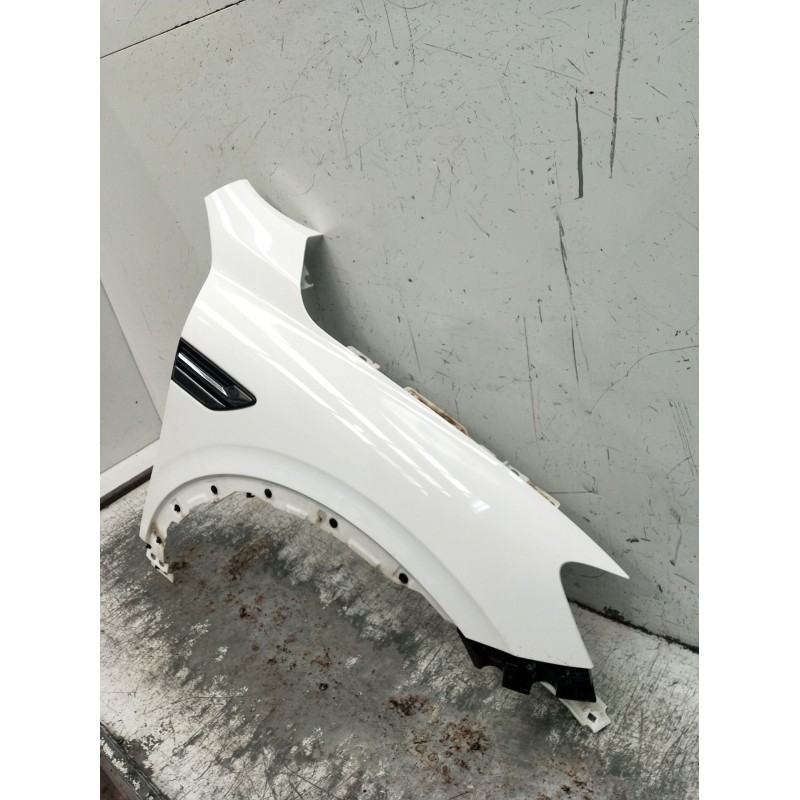 Recambio de aleta delantera derecha para renault arkana i (lcm_, ldn_) 1.6 e-tech 145 (ldmu) referencia OEM IAM   2020