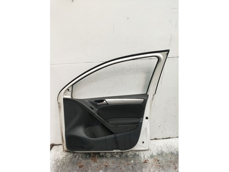 Recambio de puerta delantera derecha para volkswagen golf vi (5k1) 1.6 tdi referencia OEM IAM  5P 