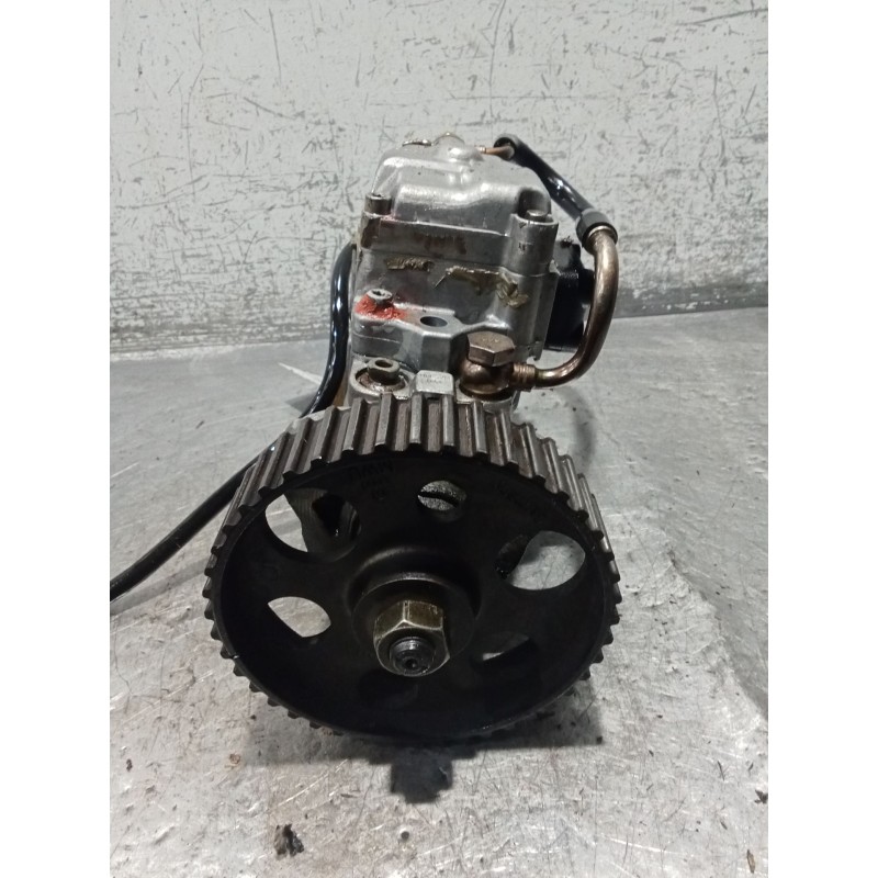 Recambio de bomba inyeccion para audi 80 b4 sedán (8c2) 1.9 tdi referencia OEM IAM 0460404992 028130109L BOSCH