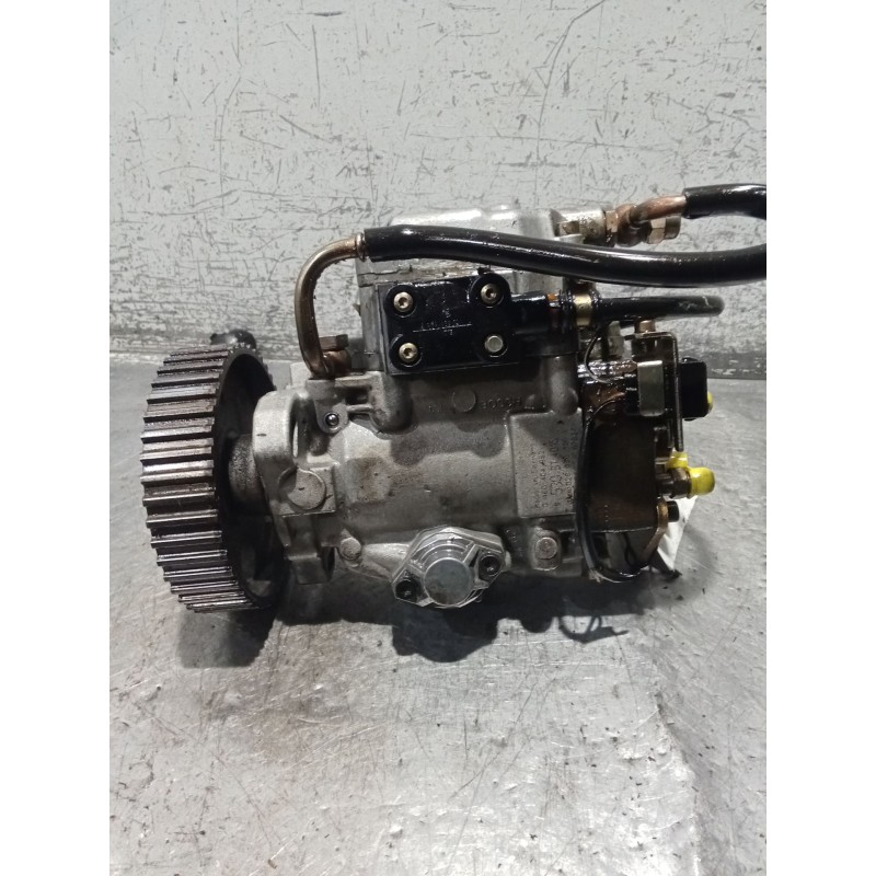 Recambio de bomba inyeccion para audi 80 b4 sedán (8c2) 1.9 tdi referencia OEM IAM 0460404992 028130109L BOSCH