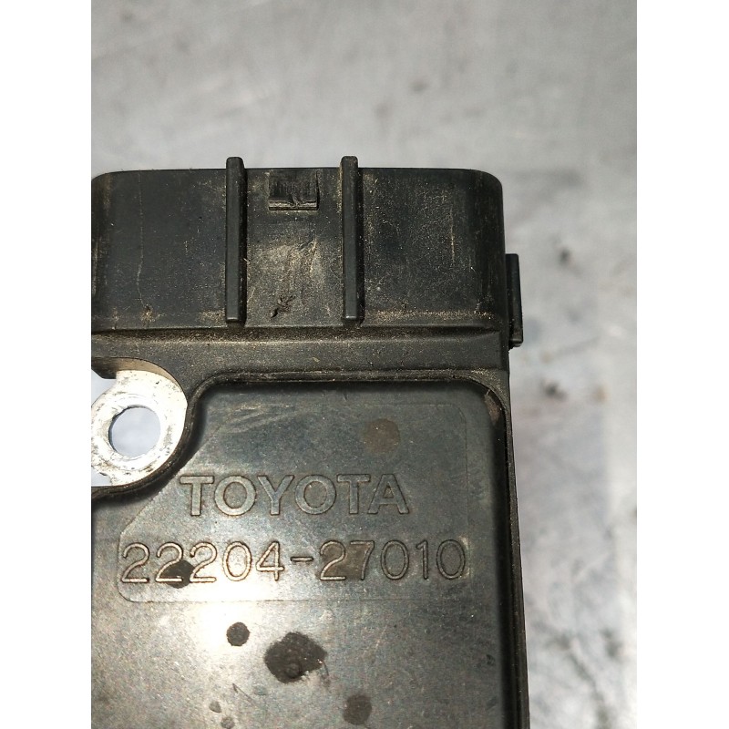 Recambio de caudalimetro para toyota avensis sedán (_t25_) 2.0 d-4d (cdt250_) referencia OEM IAM 2220427010 AFH70M23 2003