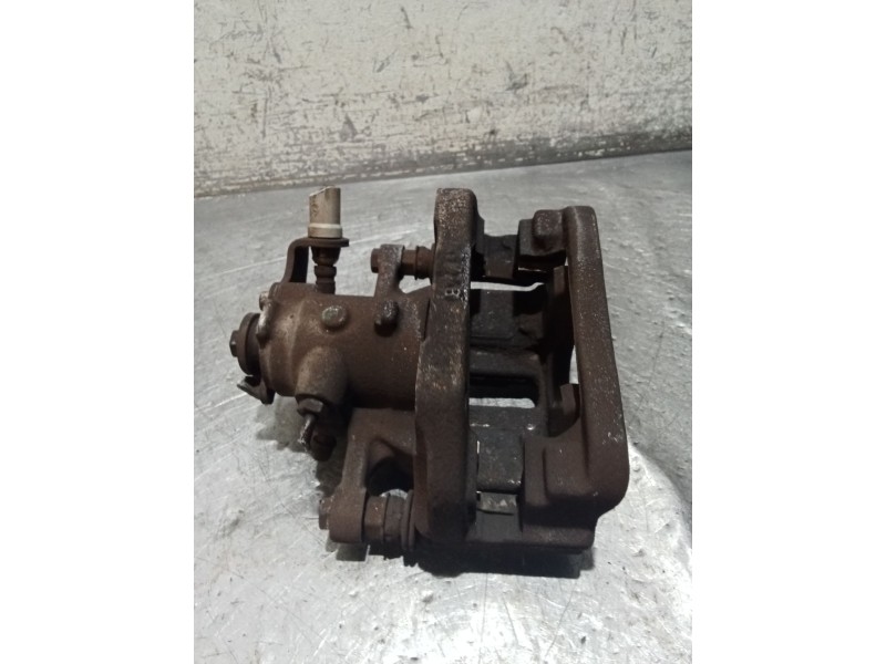 Recambio de pinza freno trasera derecha para fiat scudo autobús (270_, 272_) 1.6 d multijet referencia OEM IAM   07