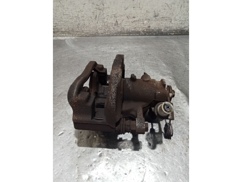 Recambio de pinza freno trasera derecha para fiat scudo autobús (270_, 272_) 1.6 d multijet referencia OEM IAM   07