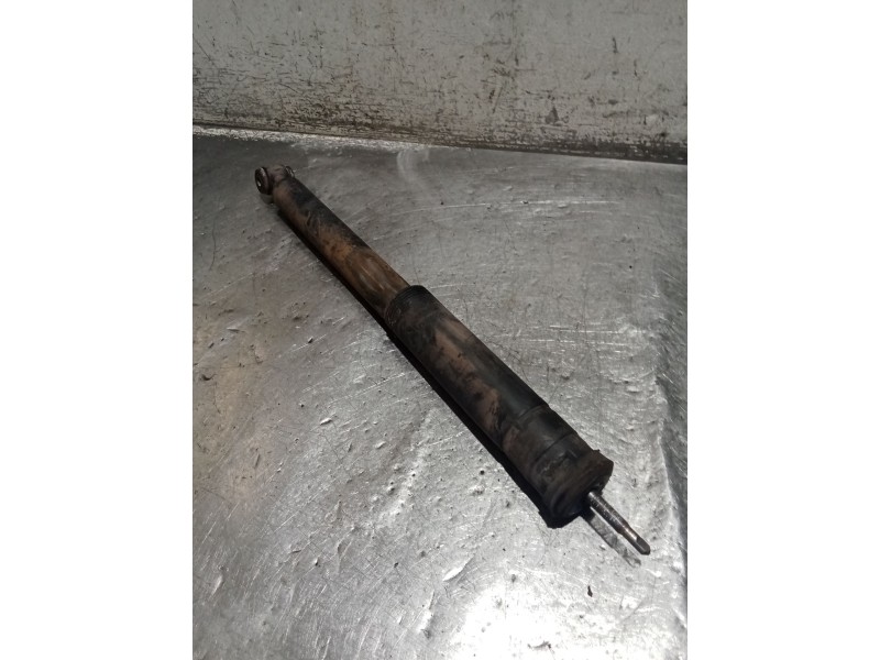 Recambio de amortiguador trasero izquierdo para mercedes-benz clk (c208) clk 320 (208.365) referencia OEM IAM   97