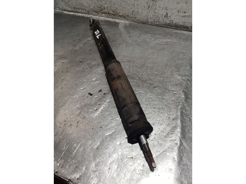 Recambio de amortiguador trasero izquierdo para mercedes-benz clk (c208) clk 320 (208.365) referencia OEM IAM   97
