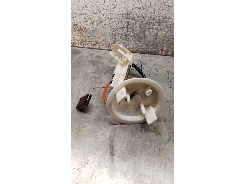 Recambio de bomba combustible para mercedes-benz clase glk (x204) 220 cdi 4-matic (204.984, 204.997) referencia OEM IAM A2044700