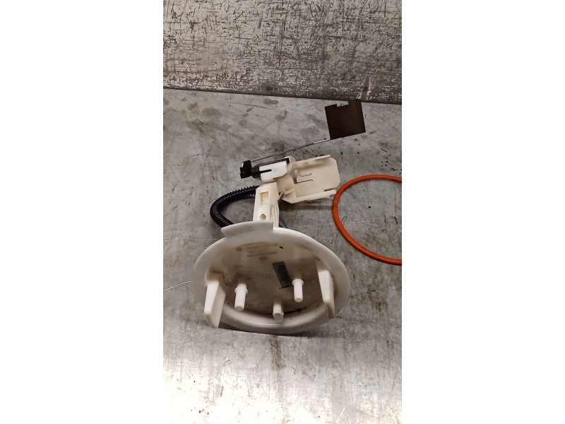 Recambio de bomba combustible para mercedes-benz clase glk (x204) 220 cdi 4-matic (204.984, 204.997) referencia OEM IAM A2044700