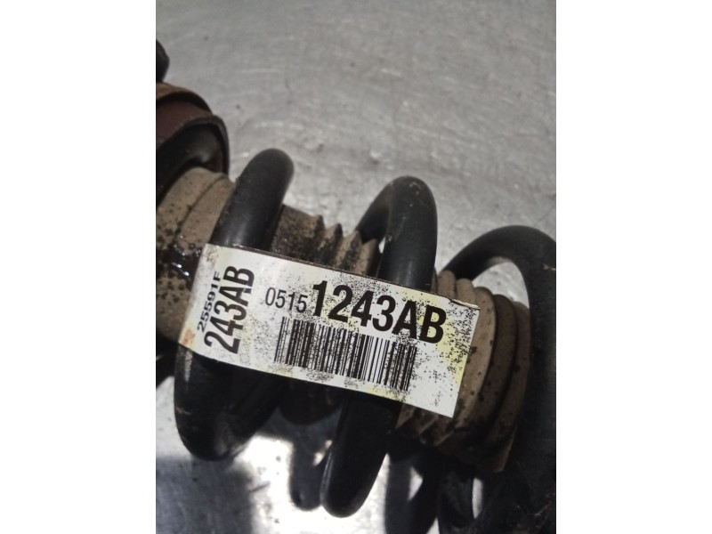 Recambio de amortiguador trasero izquierdo para dodge journey se referencia OEM IAM   