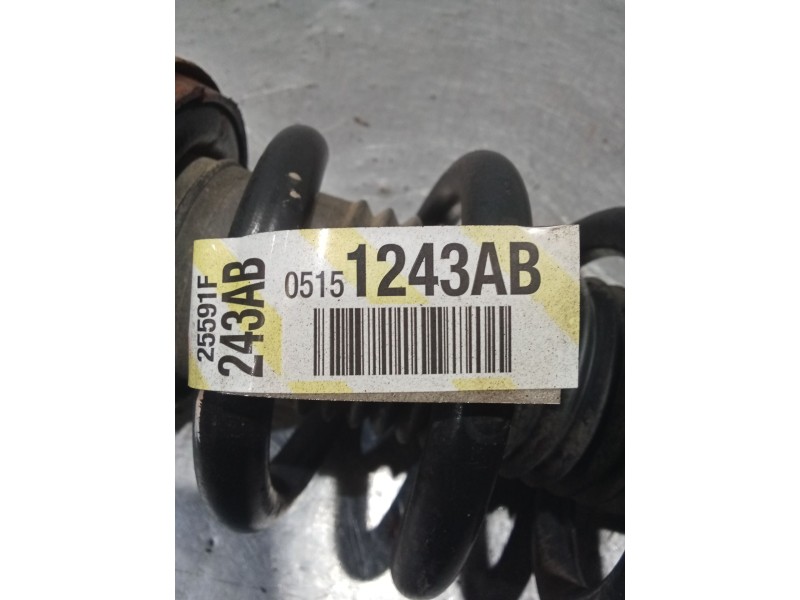 Recambio de amortiguador trasero derecho para dodge journey se referencia OEM IAM   