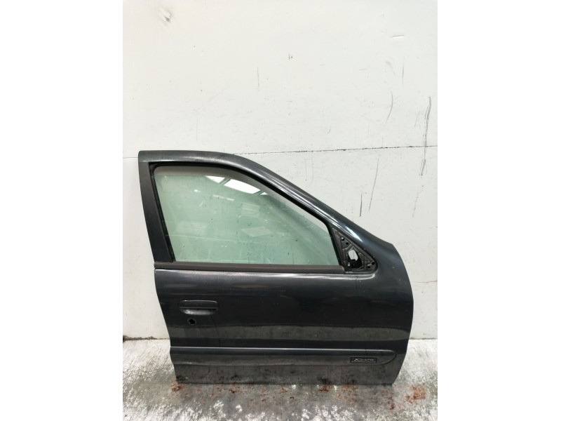 Recambio de puerta delantera derecha para citroën xsara (n1) 1.6 16v referencia OEM IAM  5P 2001